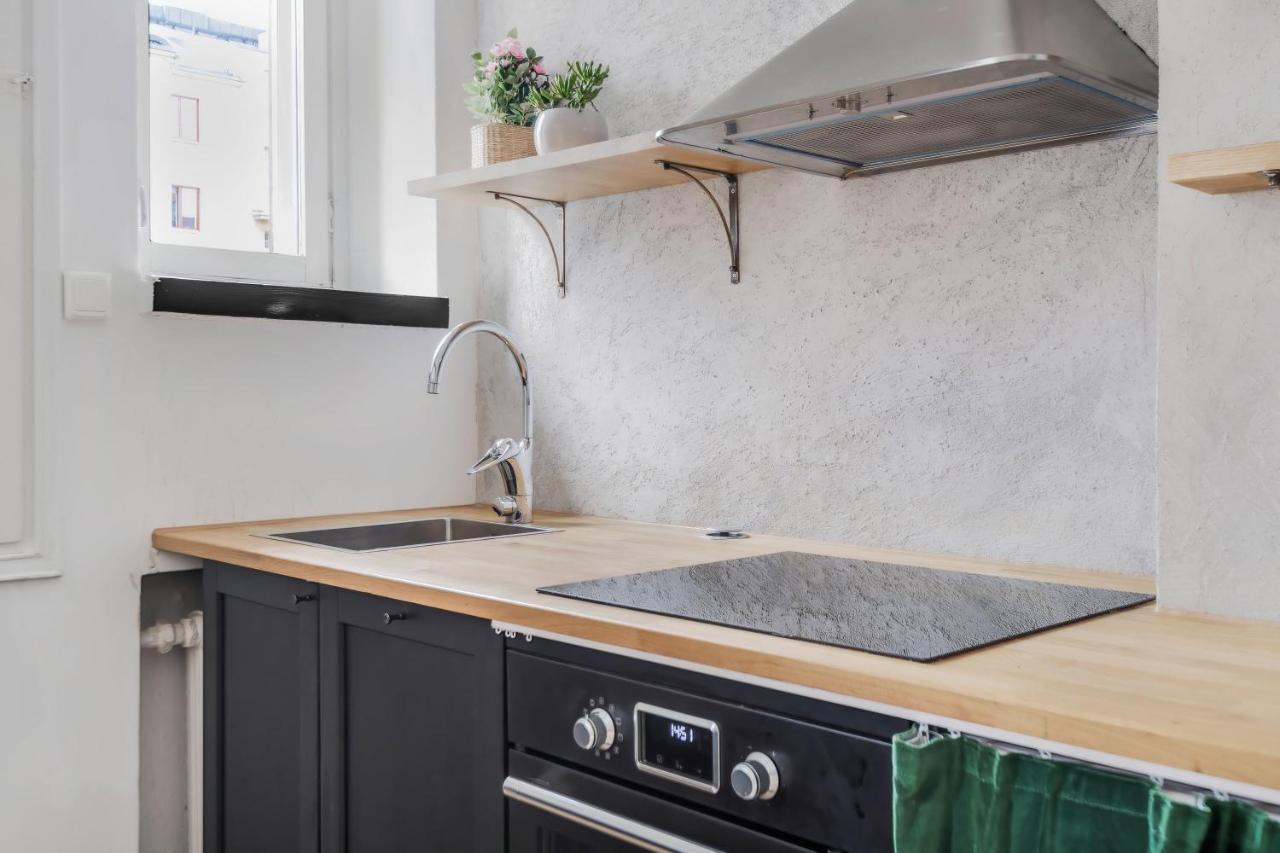 ヘルシンキWehost Modern Kitchen Studio With Bright Coloursアパートメント エクステリア 写真