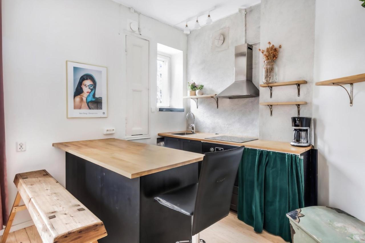 ヘルシンキWehost Modern Kitchen Studio With Bright Coloursアパートメント エクステリア 写真